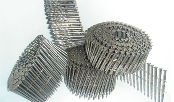 Clavo pistola en rollo